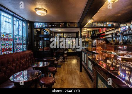 Whitelock's Ale House , Leeds , Angleterre . Banque D'Images