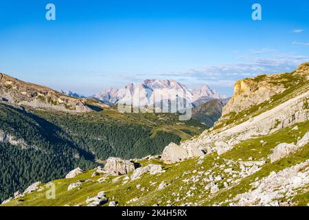 Panorama de la montagne Marmolada avec glacier Banque D'Images