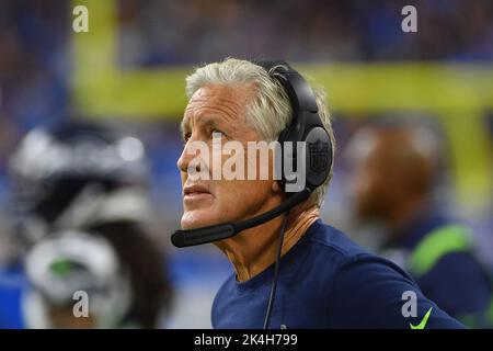 DETROIT, MI - OCTOBRE 02 : Pete Carroll, entraîneur-chef des Seahawks de Seattle, pendant le match entre les Seahawks de Seattle et les Lions de Detroit sur 2 octobre 2022 à Ford Field à Detroit, MI (photo d'Allan Dranberg/CSM) crédit : CAL Sport Media/Alay Live News Banque D'Images