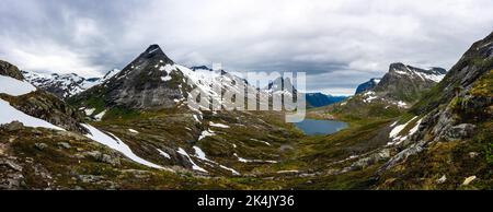 Panorama du paysage dans le parc national de Reinheimen en Norvège Banque D'Images