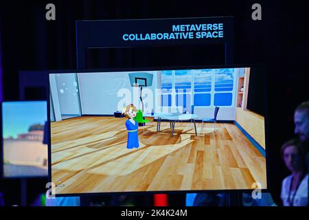 Exposition de réalité virtuelle. Exposition de réalité virtuelle. Un écran dédié 3D rendu de Digital Metaverse. Turin, Italie - septembre 2022 Banque D'Images
