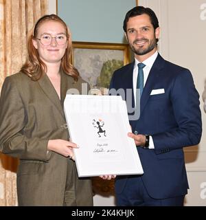 Carl Philip De Suède Dyslexie Le Prince Carl Philip présente le Prix de la Dyslexie 2021 à Saga Löööf