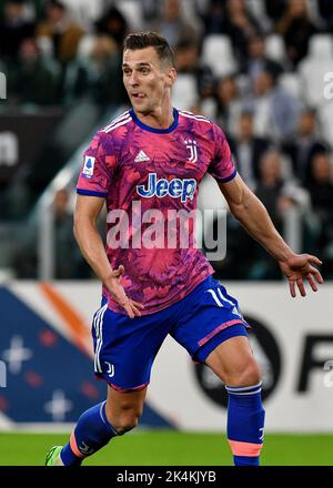 Arkadiusz Milik de Juventus FC gestes pendant la série Un match 2022/23 entre Juventus FC et le FC de Bologne au stade Allianz sur 02 octobre 2022 In Banque D'Images