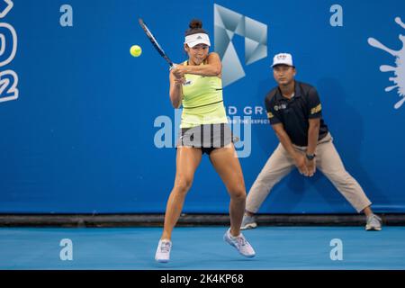Hua Hin, Thaïlande. 03rd octobre 2022. HUA HIN, THAÏLANDE - OCTOBRE 3 : Patcharin Chaepchandej de Thaïlande pendant le deuxième tour de qualification contre Sravya Shivani Chalapudi de l'Inde lors de la TOURNÉE MONDIALE DE TENNIS CAL-COMP & XYZPRINTITF 2022 à LA VRAIE ARENA HUA HIN on 3 octobre 2022 à HUA HIN, THAÏLANDE ( Credit: peter Van der Klooster/Alamy Live News Banque D'Images