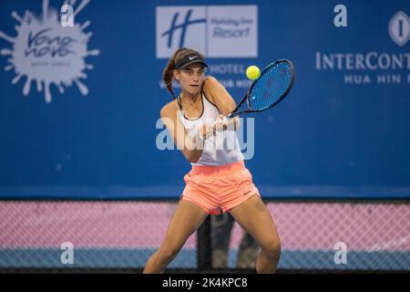 Hua Hin, Thaïlande. 03rd octobre 2022. HUA HIN, THAÏLANDE - OCTOBRE 3 : Antonia Schmidt d'Allemagne lors du deuxième tour de qualification contre Watsachol Sawatdee de Thaïlande lors de la TOURNÉE MONDIALE DE TENNIS de l'ITF CAL-COMP & XYZPRINTING 2022 à LA VRAIE ARENA HUA HIN on 3 octobre 2022 à HUA HIN, THAÏLANDE ( Credit: peter Van der Klooster/Alamy Live News Banque D'Images