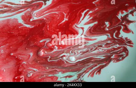 Couleurs rouges en acrylique Banque D'Images