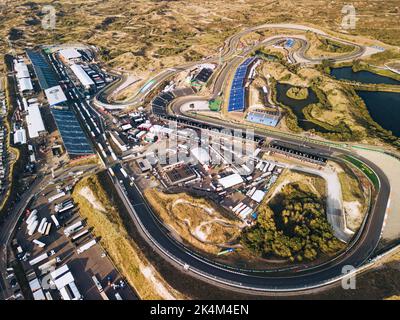 Zandvoort, pays-Bas - 30 août 2022 : circuit de Formule 1 de Zandvoort en préparation pour le DuchGP, F11 Banque D'Images