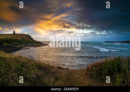 Clavell Tower, également connue sous le nom de Clavell Folly ou Kimmeridge Tower à Kimmeridge Bay, Doset, Angleterre, Royaume-Uni Banque D'Images