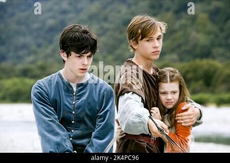 SKANDAR KEYNES, William Moseley, Georgie Henley, LE MONDE DE NARNIA : PRINCE CASPIAN, 2008 Banque D'Images