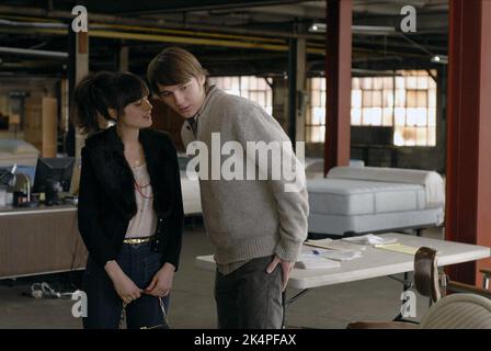 ZOOEY DESCHANEL, Paul Dano, gigantesque, 2008 Banque D'Images