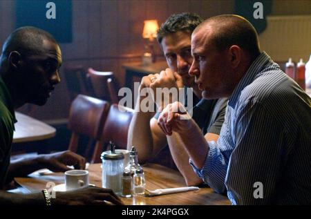 IDRIS ELBA, Gerard Butler, de Guy Ritchie, ROCKNROLLA, 2008 Banque D'Images