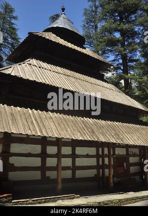 Un célèbre temple Hadimba Devi à Manali, Himachal Pradesh, Inde qui a fait en 15th siècle Banque D'Images