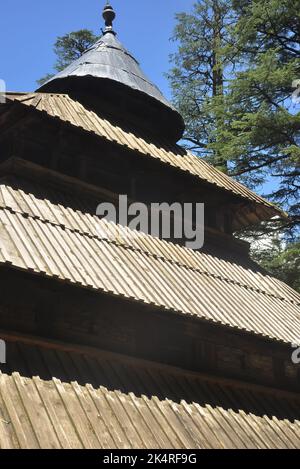 Toit du célèbre temple Hadimba Devi à Manali, Himachal Pradesh, Inde Banque D'Images