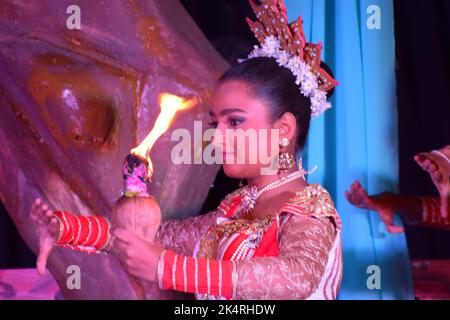 indian tamil thai danse pongale Banque D'Images