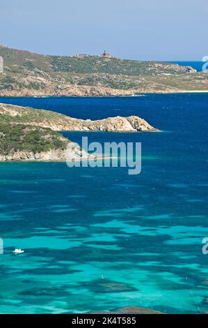 Vue sur le cap Spartivento depuis le cap Malfatano, Teulada et Domus de Maria, Sardaigne, Italie, Europe Banque D'Images