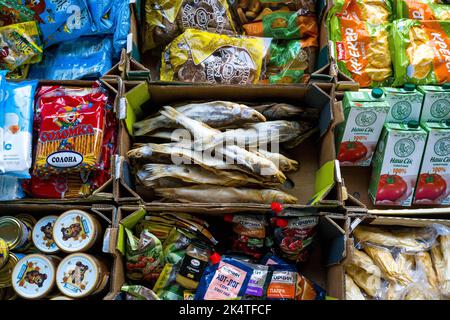 Départ et arrivée des marchandises en provenance et à destination de l'Ukraine, au boulevard Vincent Auriol, gare de Chevaleret, à Paris, France, sur 2 octobre, 2022. Photo de Patricia Huchot-Boissier/ABACAPRESS.COM Banque D'Images
