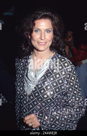 **PHOTO DE FICHIER** Loretta Lynn est décédée. Loretta Lynn Circa années 80 crédit: Ralph Dominguez/MediaPunch Banque D'Images