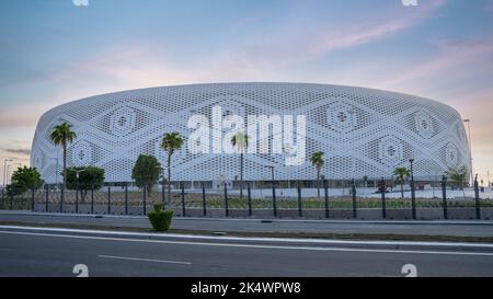 Doha,Qatar- 09 septembre,2022 : Stade de football emblématique d'Al-Thumama iin Qatar. Banque D'Images