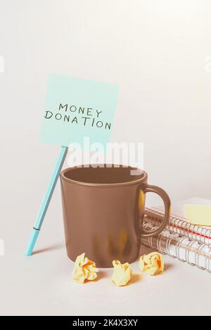 Texte montrant le don d'argent d'inspiration. Aperçu de l'entreprise aide d'un organisme de bienfaisance sous forme d'argent offert à une association Banque D'Images