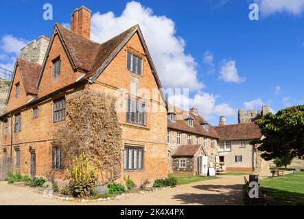 Château de Framlingham Workhouse construction de l'Inner Ward avec l'entrée du musée LANMAN Château de Framlingham Framlingham Suffolk Angleterre Royaume-Uni GB Europe Banque D'Images