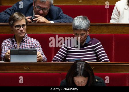 Sandrine Rousseau, députée de l'EELV, lors d'une session de questions au gouvernement à l'Assemblée nationale à Paris sur 4 octobre 2022. Photo de Raphael Lafargue/ABACAPRESS.COM Banque D'Images