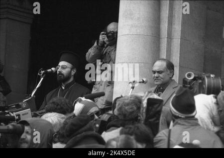 Rassemblement du Front démocratique, Saint Alexandre Nevsky, Sofia, Bulgarie. Deuxième rassemblement de l'opposition depuis le coup d'État du 10 novembre 1989. Banque D'Images