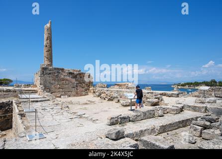 Ruines du Temple d'Apollon, ville d'Aegina, Aegina, Iles Saroniques, Grèce Banque D'Images