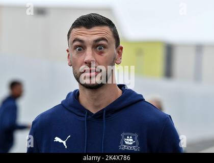 Plymouth, Royaume-Uni. 04th octobre 2022. Le défenseur d'Argyle de Plymouth James Wilson (5) arrive lors du match de la Sky Bet League 1 Plymouth Argyle vs Sheffield mercredi à Home Park, Plymouth, Royaume-Uni, 4th octobre 2022 (photo de Stanley Kasala/News Images) à Plymouth, Royaume-Uni, le 10/4/2022. (Photo de Stanley Kasala/News Images/Sipa USA) crédit: SIPA USA/Alay Live News Banque D'Images