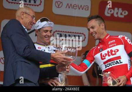 Remco Evenepoel, Jean Luc Van den Broucke et Philippe Gilbert de Belgique pendant la Binche - Chimay - Binche 2022, Memorial Frank Vandenbrouck sur 4 octobre 2022 à Binche, Belgique. Photo de Laurent Lairys / ABACAPRESS.COM Banque D'Images