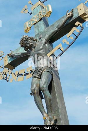 Gros plan de Jésus sur la Croix, Pont Charles de Prague, République tchèque Banque D'Images