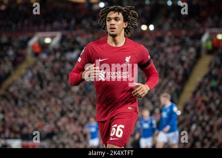 Liverpool, Royaume-Uni. 04th octobre 2022. Trent Alexander-Arnold #66 de Liverpool pendant le match de l'UEFA Champions League Liverpool vs Rangers à Anfield, Liverpool, Royaume-Uni, 4th octobre 2022 (photo de James Heaton/News Images) Credit: News Images LTD/Alay Live News Banque D'Images