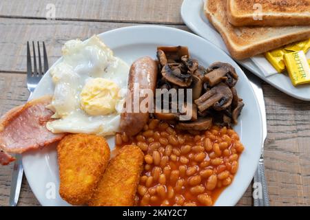 Petit déjeuner anglais complet, petit déjeuner britannique traditionnel, royaume-uni Banque D'Images