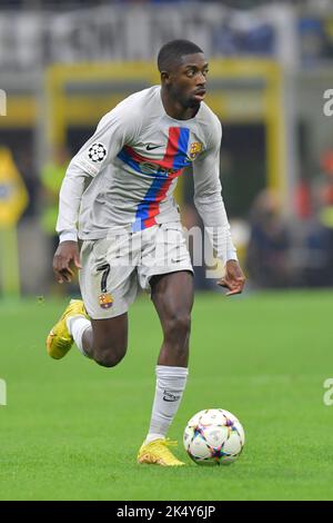 Milan, Italie. 04th octobre 2022. Ousmane Dembele (7) de Barcelone vu lors du match de l'UEFA Champions League entre l'Inter et Barcelone à Giuseppe Meazza à Milan. (Crédit photo : Gonzales photo/Alamy Live News Banque D'Images