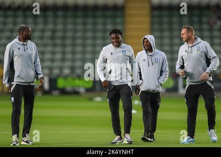 Plymouth, Royaume-Uni. 04th octobre 2022. Sheffield mercredi les joueurs arrivent au stade devant le match de la Sky Bet League 1 Plymouth Argyle vs Sheffield mercredi à Home Park, Plymouth, Royaume-Uni, 4th octobre 2022 (photo de Gareth Evans/News Images) à Plymouth, Royaume-Uni le 10/4/2022. (Photo de Gareth Evans/News Images/Sipa USA) Credit: SIPA USA/Alay Live News Banque D'Images