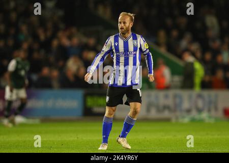 Plymouth, Royaume-Uni. 04th octobre 2022. Barry Bannan #10 de Sheffield mercredi pendant le match Sky Bet League 1 Plymouth Argyle vs Sheffield mercredi à Home Park, Plymouth, Royaume-Uni, 4th octobre 2022 (photo de Gareth Evans/News Images) à Plymouth, Royaume-Uni le 10/4/2022. (Photo de Gareth Evans/News Images/Sipa USA) Credit: SIPA USA/Alay Live News Banque D'Images