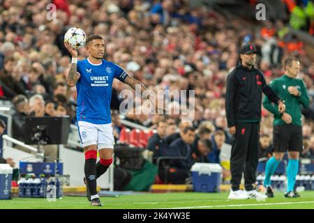 Liverpool, Royaume-Uni. 04th octobre 2022. Anfield James tavernier des Rangers pendant le match entre Liverpool et les Rangers au stade Anfield à Liverpool, en Angleterre. Le match est valable pour l'étape de groupe de la Ligue des champions de l'UEFA. (Richard Callis/SPP) crédit: SPP Sport Press photo. /Alamy Live News Banque D'Images