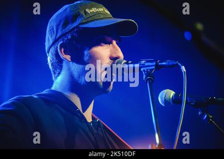 Berne, Suisse. 04th octobre 2022. Le chanteur, auteur-compositeur et musicien Cartwright interprète un concert à Bierhübeli à Berne. (Crédit photo : Gonzales photo/Alamy Live News Banque D'Images