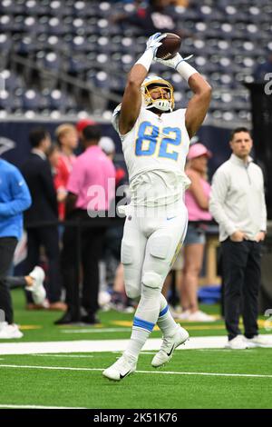 Los Angeles Chargers Tight End Richard Rodgers (82) prépare le match de football NFL entre les Los Angeles Chargers et les Houston Texans sur Sund Banque D'Images