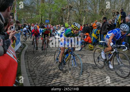 Le Tour de Flandre 2008, Belguim. Muur van Geraardsbergen. Banque D'Images