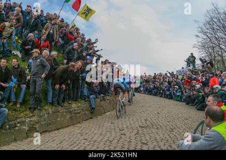 Le Tour de Flandre 2008, Belguim. Muur van Geraardsbergen. Banque D'Images