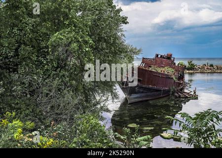 La Grande Hermine est un navire abandonné dans le lac ontario, près de la qew, niagara, ontario, canada Banque D'Images