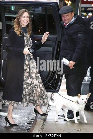 NEW YORK, NY 05 octobre: Hilary Swank vu à Good Morning America à New York sur 05 octobre 2022. Crédit : RW/MediaPunch Banque D'Images