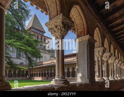 France, Tarn-et-Garonne, Moissac, abbaye Saint-Pierre de 7th à 15th siècles, escale sur le chemin de Saint Jacques de Compostelle, classée comme Heritag du monde Banque D'Images