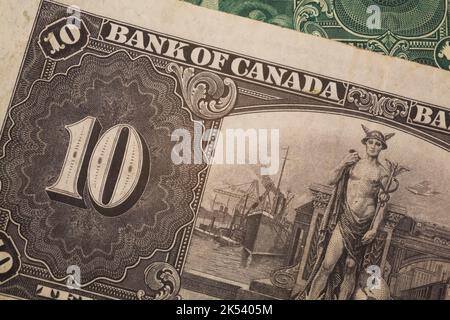 Gros plan des détails au verso d'un vieux billet canadien de dix dollars. Banque D'Images