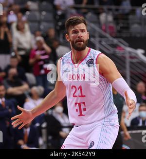 Leon Kratzer (Bonn), BCL Groupe B, Telekom paniers Bonn vs Unihotels Reggio Emilia, Bonn, Allemagne. 05th octobre 2022. Dôme Telekom. Crédit : Juergen Schwarz/Alay Live News Banque D'Images