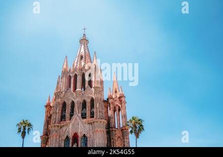 Une église de San Miguel de Allende Banque D'Images