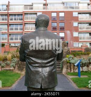 La statue du comédien les Dawson de derrière, dans le jardin de la paix et de l'Happiness, St Annes on Sea Banque D'Images