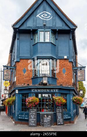 The Camden Eye, une maison publique sur Kentish Town Road à Camden Town, Londres, Royaume-Uni Banque D'Images