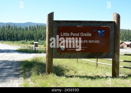 L'entrée de la route de la réserve naturelle nationale de Little Pend oreille, près de la ville de Colville, dans le nord-est de l'État de Washington, États-Unis. Banque D'Images