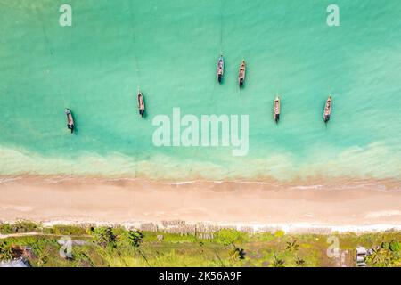 Vue aérienne de la plage de Khao Lak en Thaïlande Banque D'Images